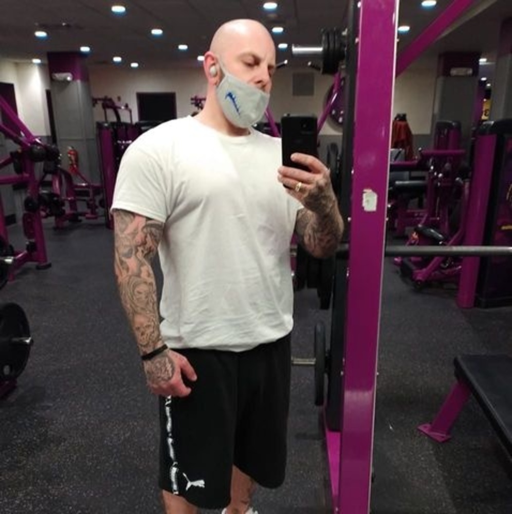 Meet your Posher, Eric